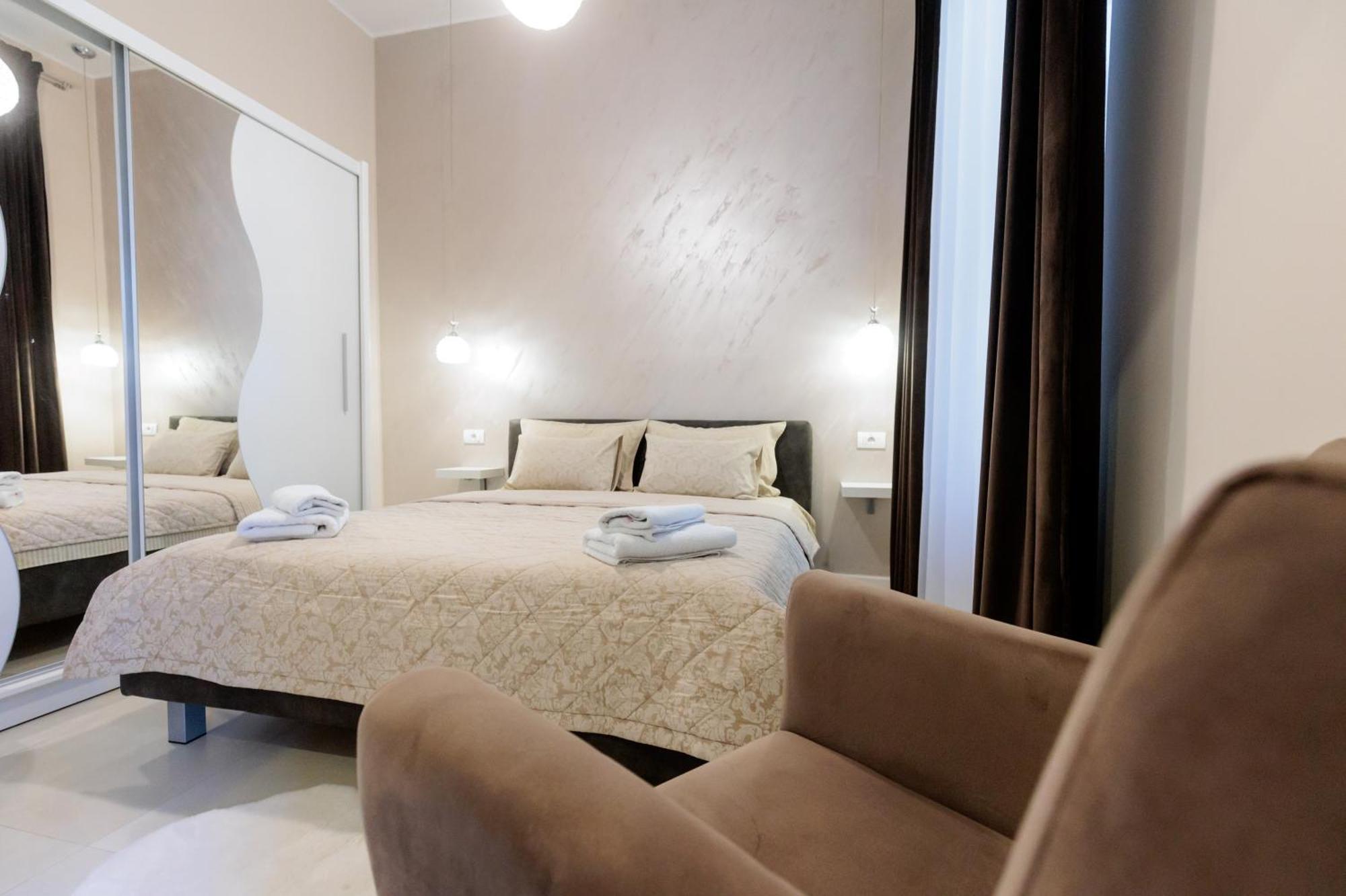 סובוטיקה Apartman Mirakul מראה חיצוני תמונה
