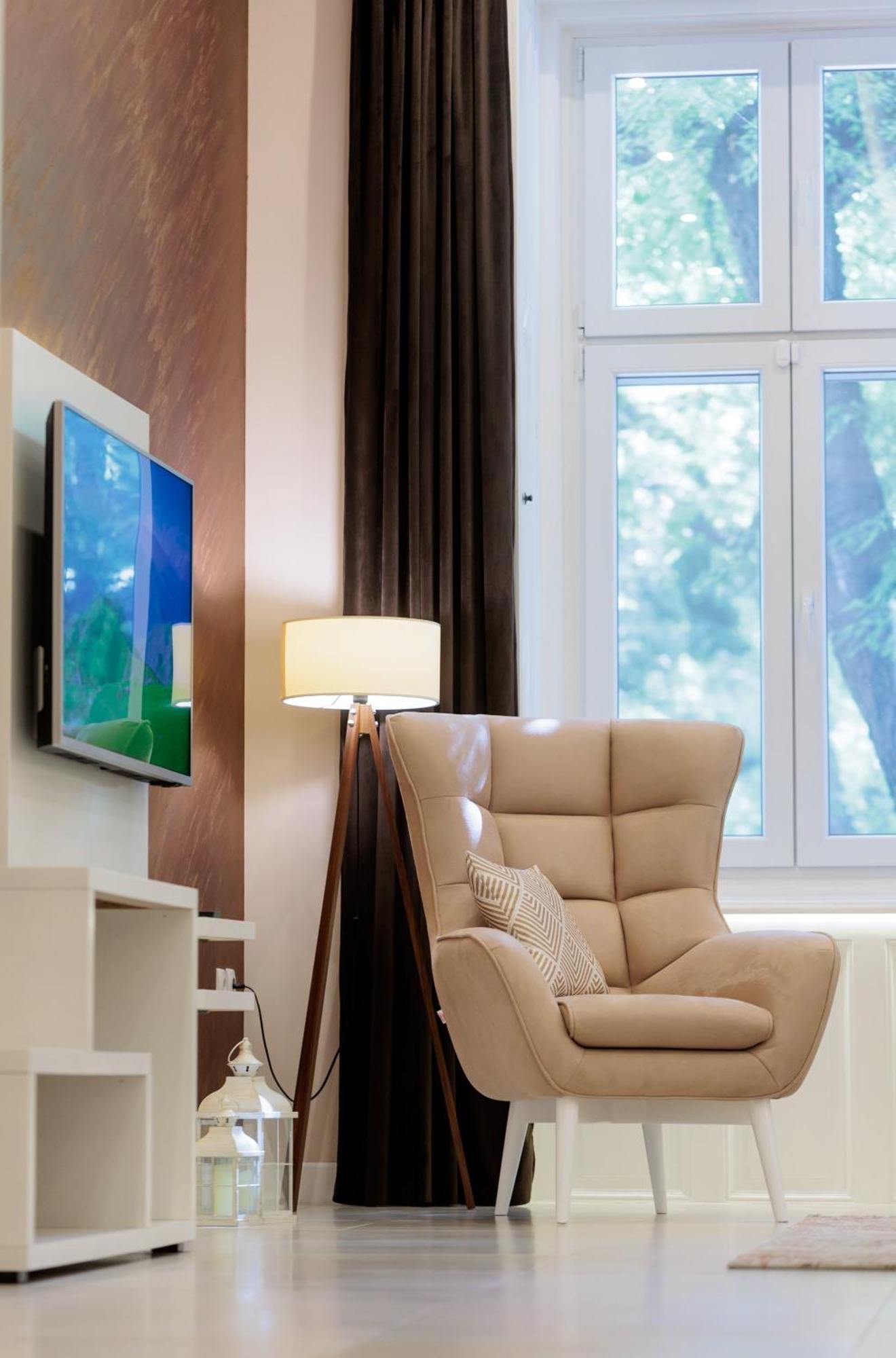 סובוטיקה Apartman Mirakul מראה חיצוני תמונה